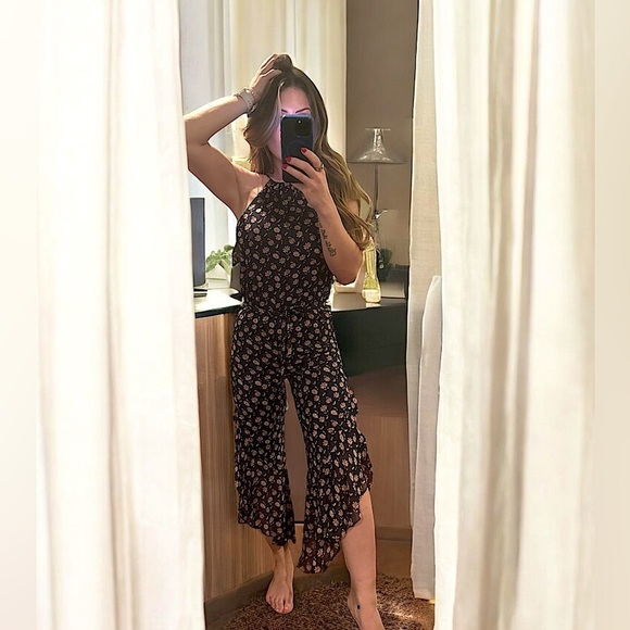 NWT Joie Jael 100% Silk Jumpsuit XXS Midnight Floral Ruffles Halter Flounce - Picture 2 of 9
